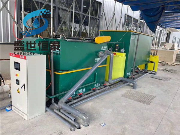 ����չʾ